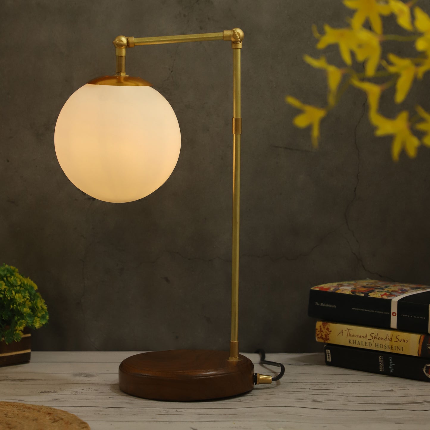 Moonglass Table Lamp
