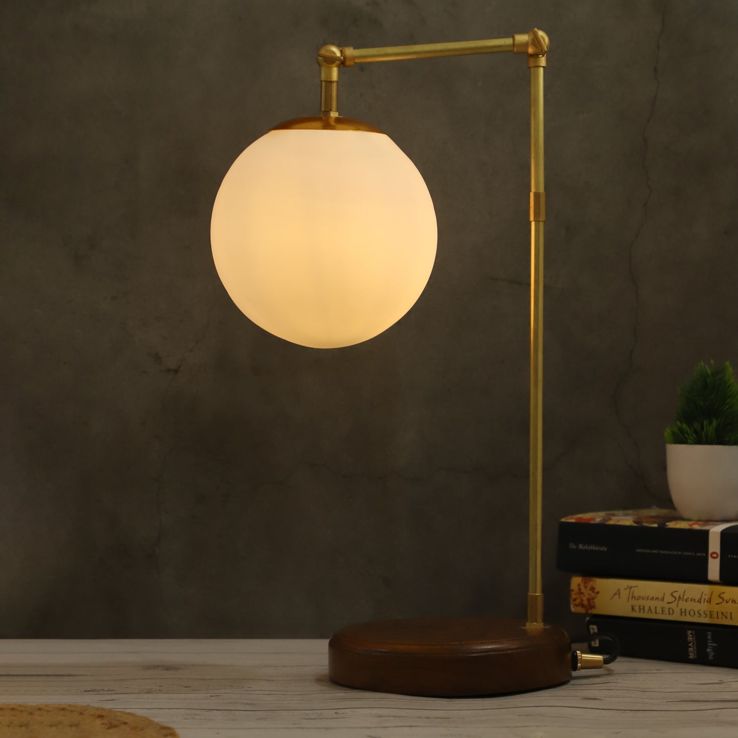 Moonglass Table Lamp