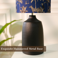 Exquisites Hammered Metal Base — thumbnail