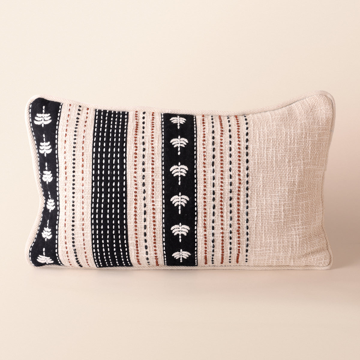 ELARIS Oblong Cushion, Kantha, 12 x 20 Inch, Ivory, Classic Monochromes