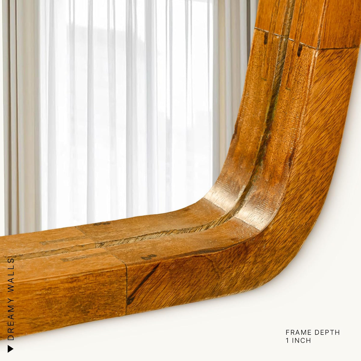Capsule Drift Mirror
