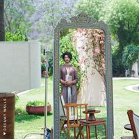 Heritage Carved Mirror — thumbnail