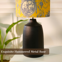 Exquisites Hammered Metal Base — thumbnail