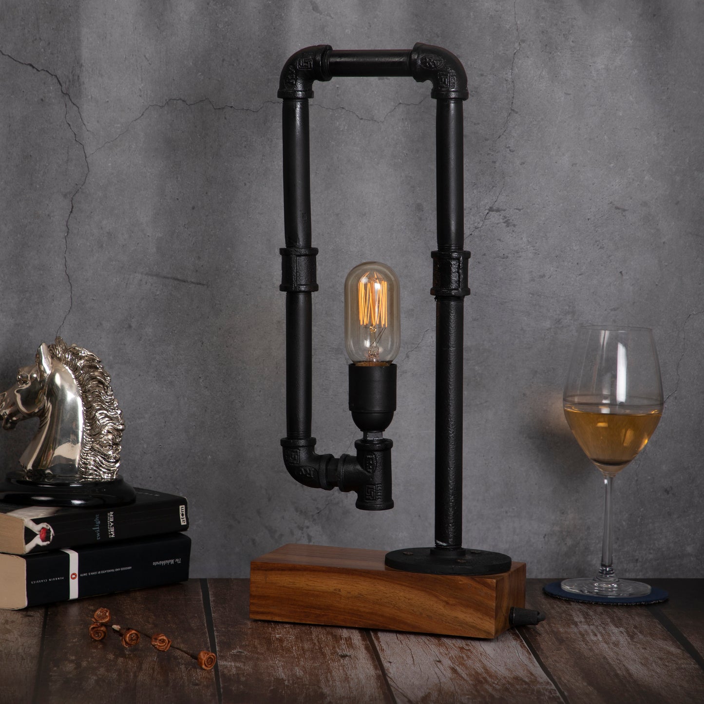 Usteam Punk table Lamp