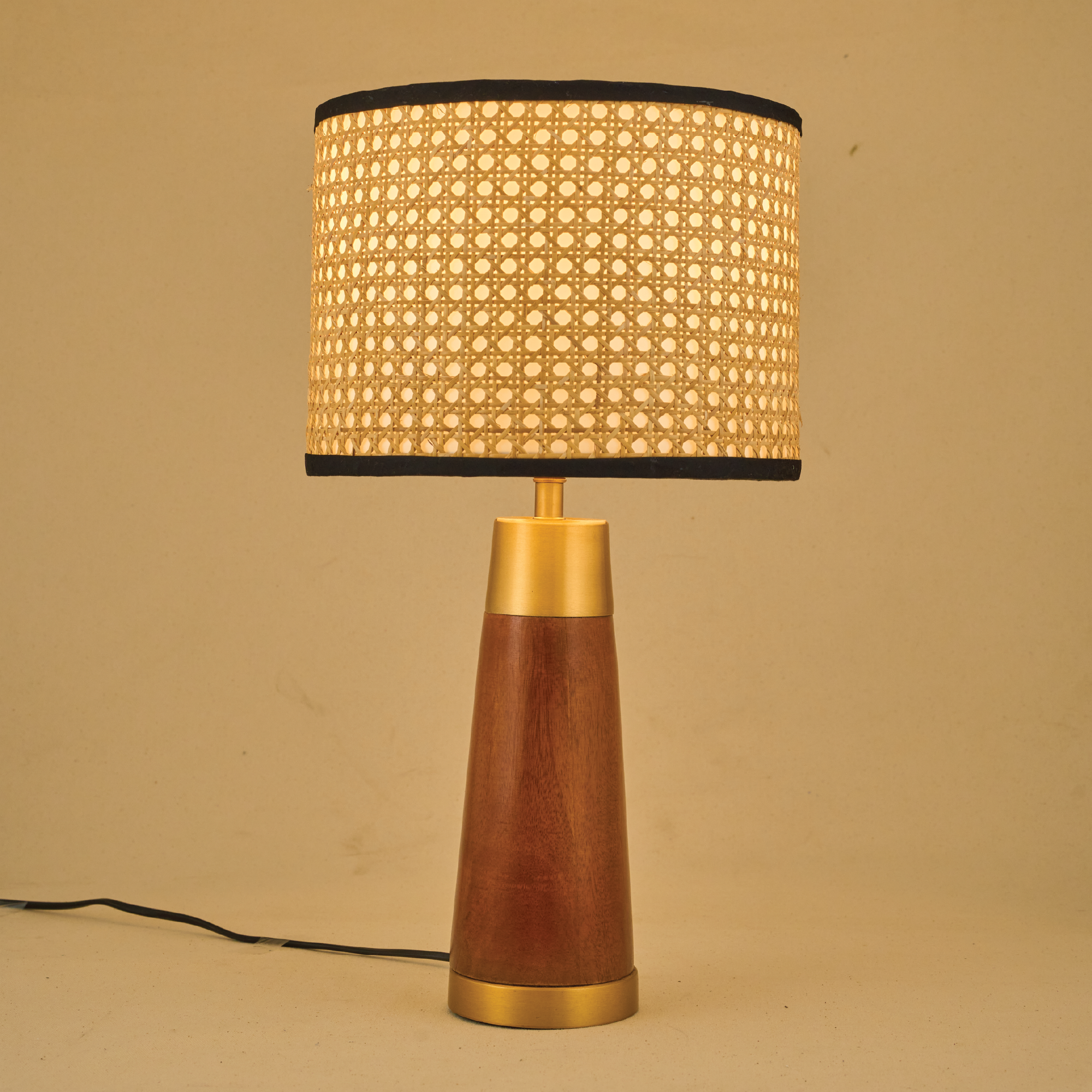 Mango Wood Table Lamp, Natural Rattan Shade  – A Masterpiece of Elegance from the RIO Collection